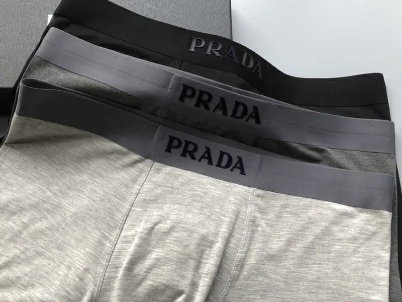 prada sous vetementss pour homme s_121137a4